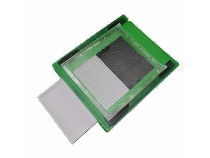 Varroa dno na polystyrenovy ul 39 x 24 Lyson - zelene - B